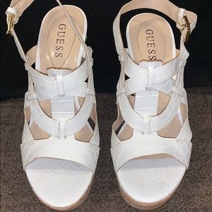 Guess wedges